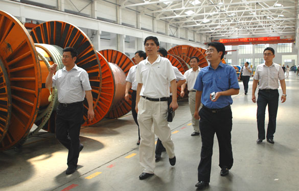 河海大学常州校区党委书记吴继敏一行十余人来大宝娱乐旅行考察