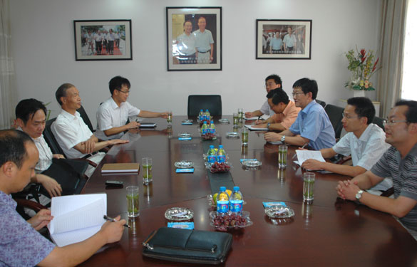 常州市委研究室向导一行十余人来大宝娱乐集团调研