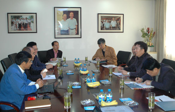 江苏省经济和信息化委员会党组副书记、副主任俞军来大宝娱乐调研