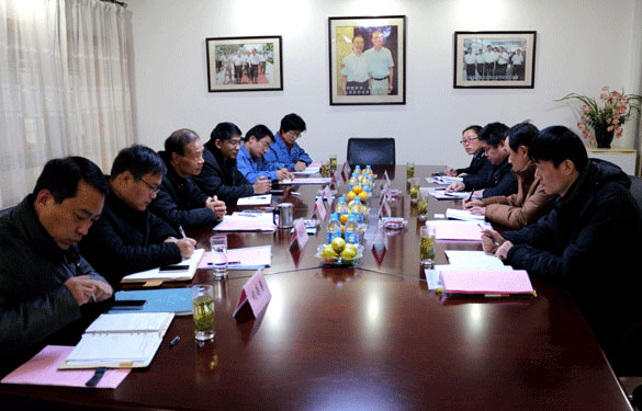 常州市磨练检疫局副局长岳小平来大宝娱乐集团调研